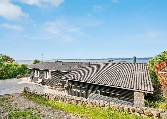 Stunning In With 3 Bedrooms And Internet Feriehus