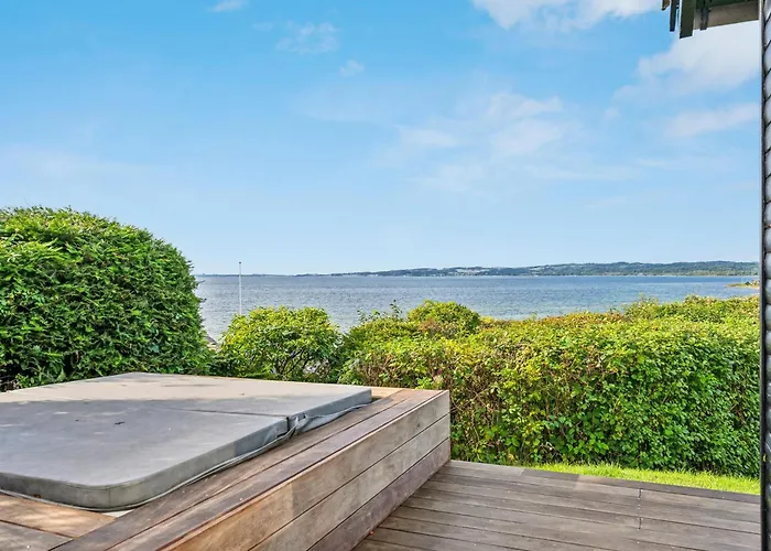 Feriehus Stunning In With 3 Bedrooms And Internet *